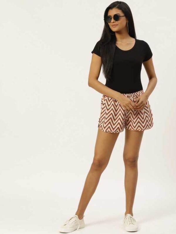 Women Beige & Rust Orange Chevron Print Regular Fit Dolphin Shorts - Image 3